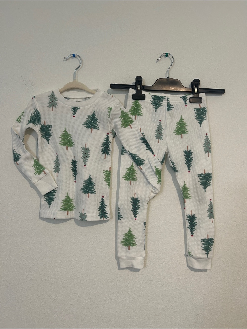 Carter's White Holiday Tree Print Pajama Set with Green Trees